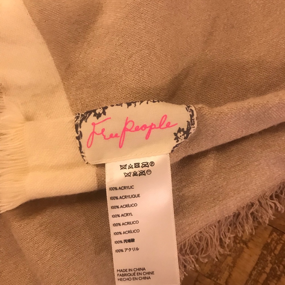 Free people sweater - Picture 3 of 3